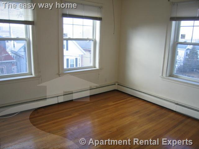 1 bed, 1 bath apartment for rent at 36 College Ave Unit 5, Davis Square