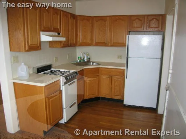 1 bed, 1 bath apartment for rent at 36 College Ave Unit 5, Davis Square