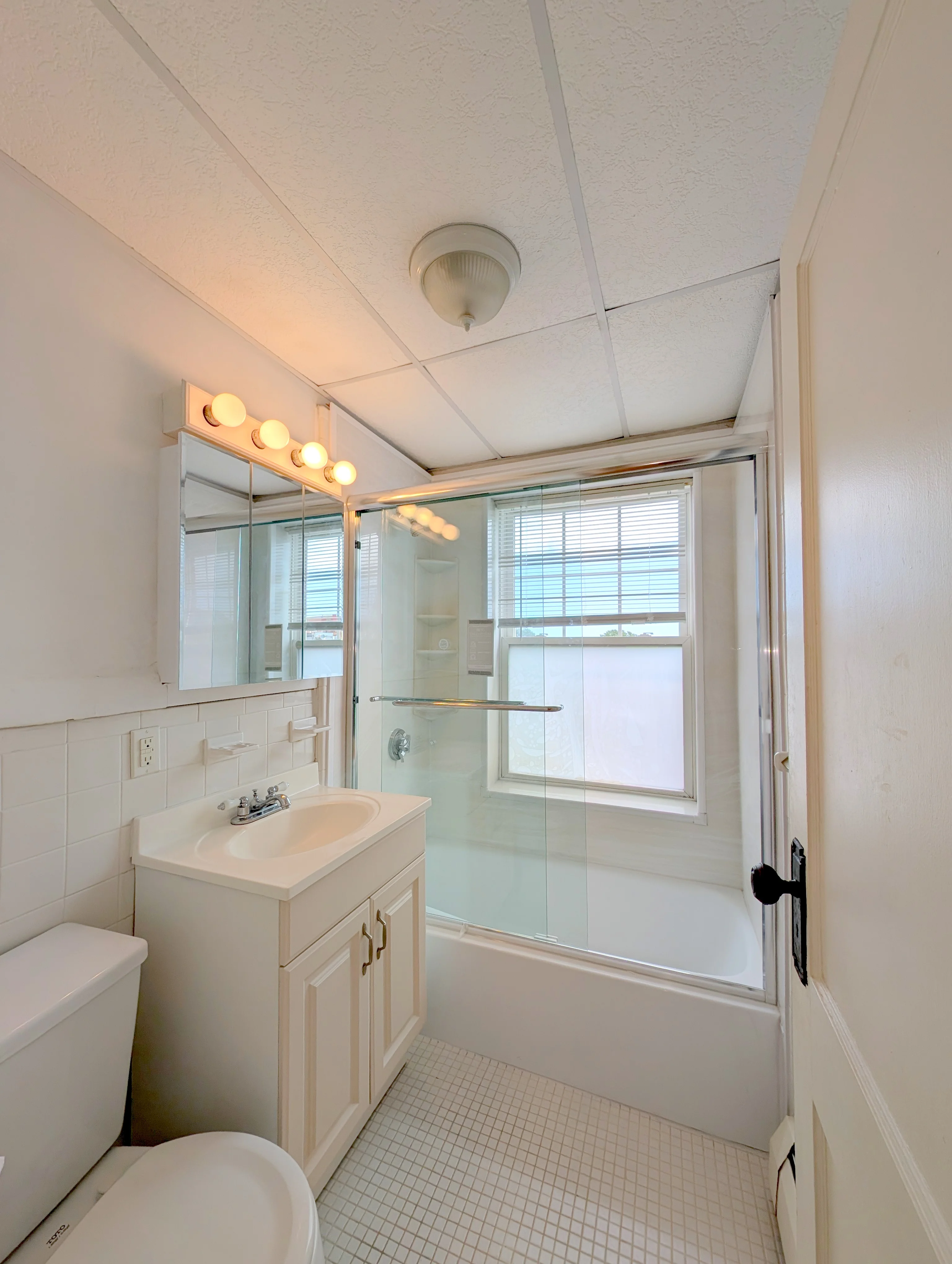 1 bed, 1 bath apartment for rent at 36 College Ave Unit 56, Tufts — photo 10 of 14