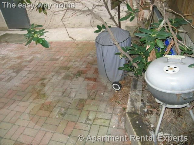 2 bed, 1 bath apartment for rent at 36 College Ave Unit B-4, Davis Square — photo 3 of 17
