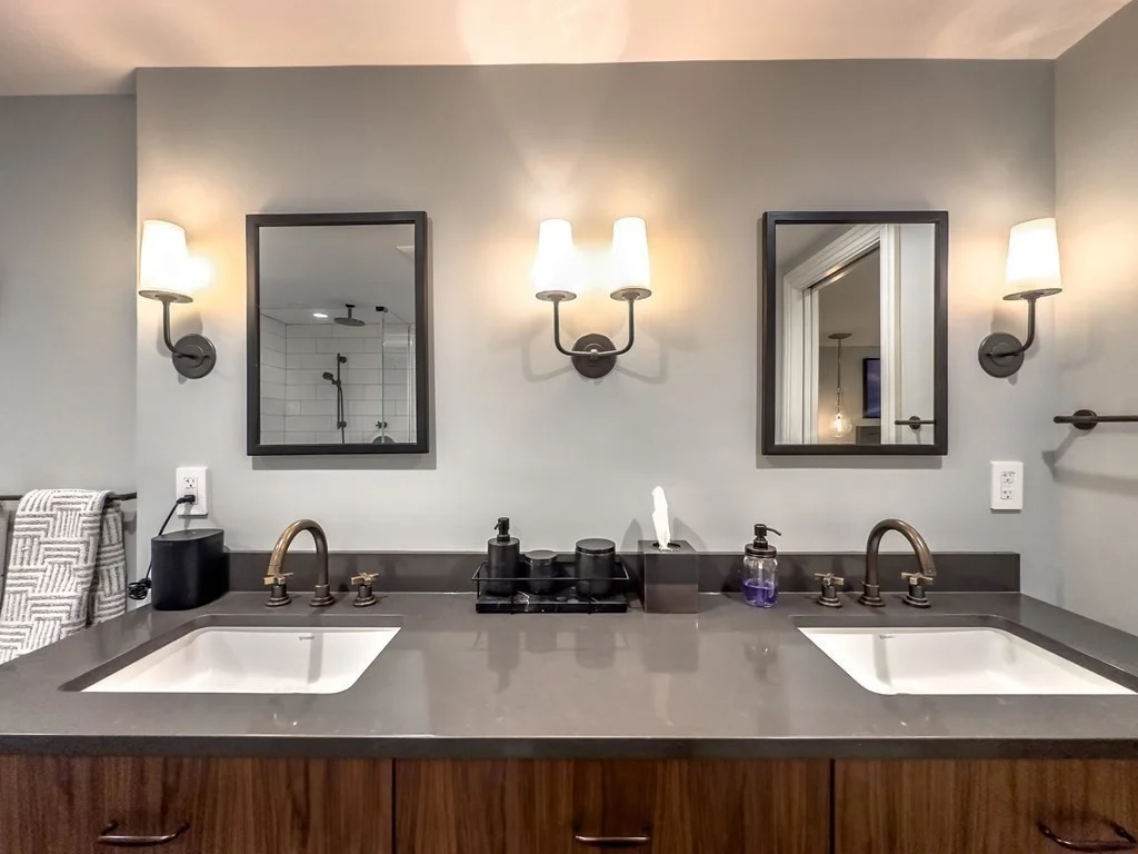 2 bed, 2.5 bath apartment for rent at 36 Concord Sq Unit A, South End — photo 9 of 19