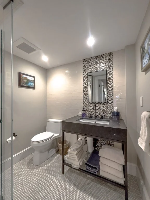 2 bed, 2.5 bath apartment for rent at 36 Concord Sq Unit A, South End — photo 14 of 19