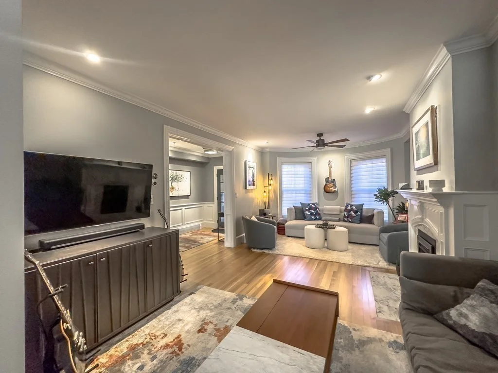 2 bed, 2.5 bath apartment for rent at 36 Concord Sq Unit A, South End — photo 3 of 19