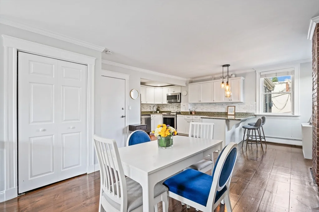 2 bed, 1 bath apartment for rent at 36 Concord St Unit 2, Charlestown — photo 2 of 10
