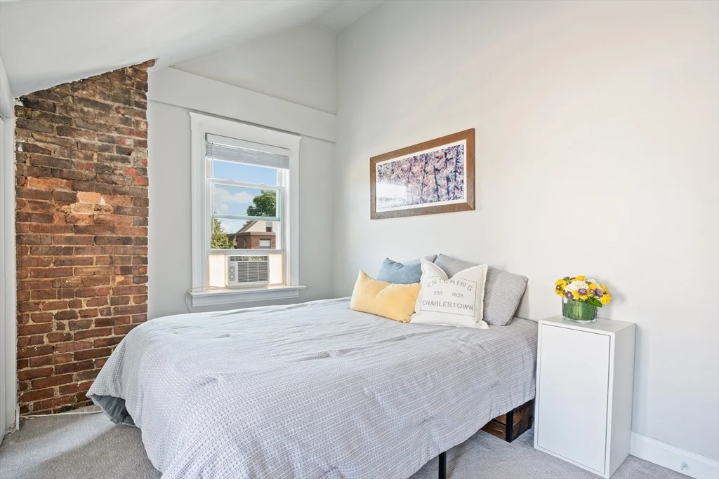 2 bed, 1 bath apartment for rent at 36 Concord St Unit 2, Charlestown — photo 8 of 10