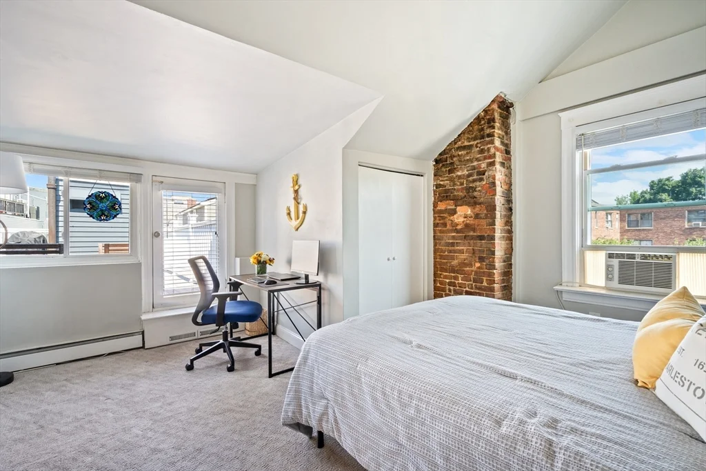 2 bed, 1 bath apartment for rent at 36 Concord St Unit 2, Charlestown — photo 7 of 10