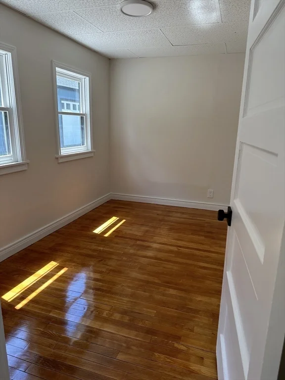 2 bed, 1 bath apartment for rent at 36 Cross St Unit 1, Winchester — photo 6 of 16