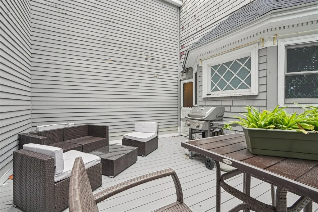 2 bed, 1 bath apartment for rent at 36 Cummings Rd Unit 1, Brighton — photo 20 of 23