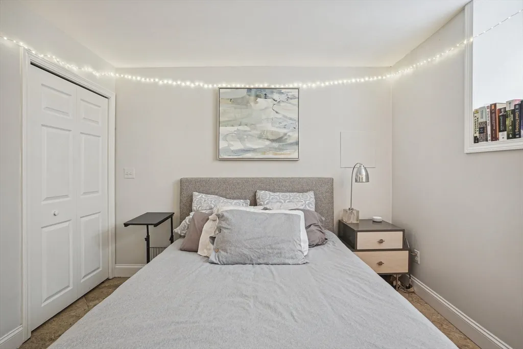2 bed, 1 bath apartment for rent at 36 Cummings Rd Unit 1, Brighton — photo 16 of 23