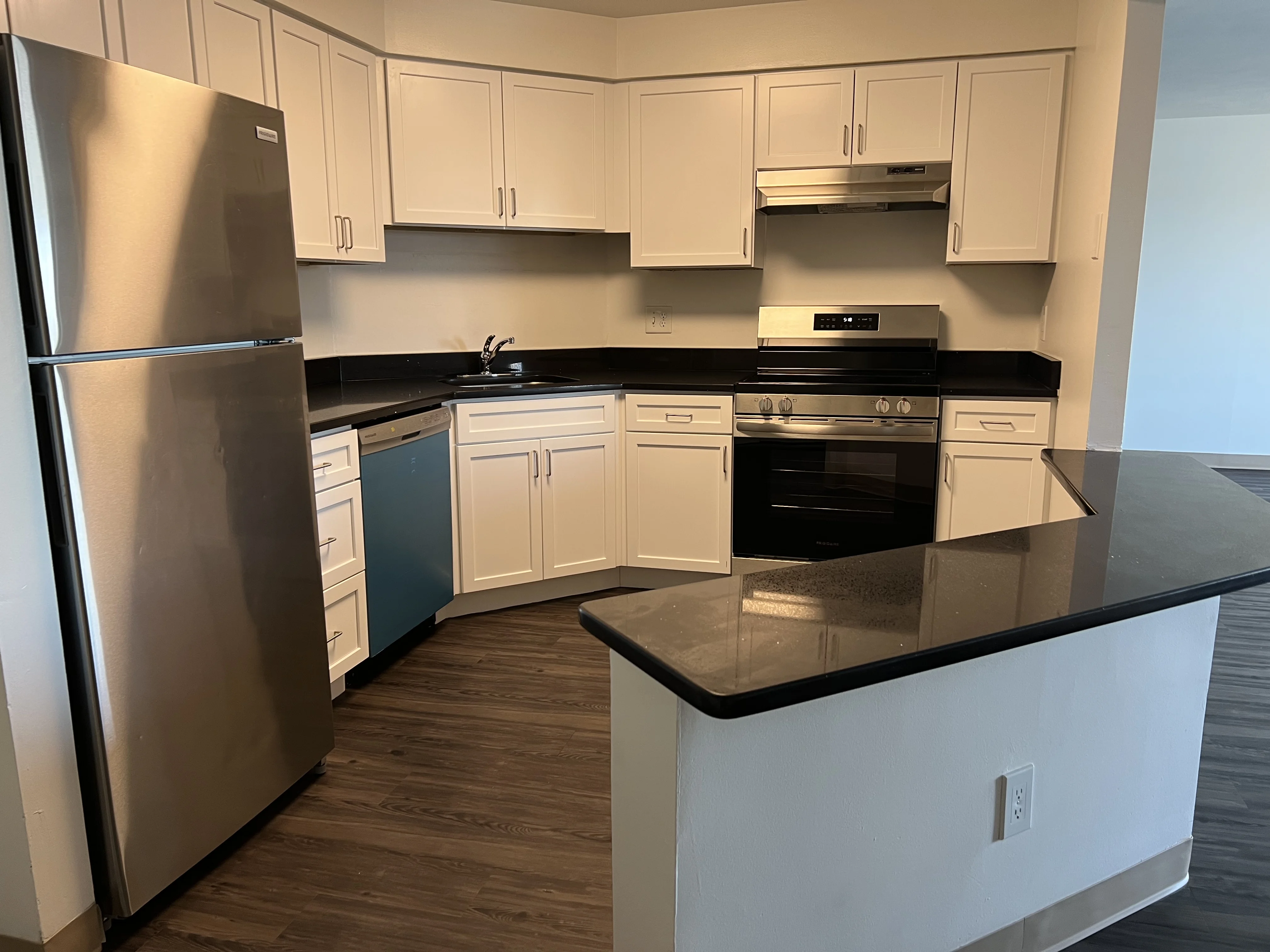 2 bed, 2 bath apartment for rent at 36 Dartmouth St Unit 1008, Malden
