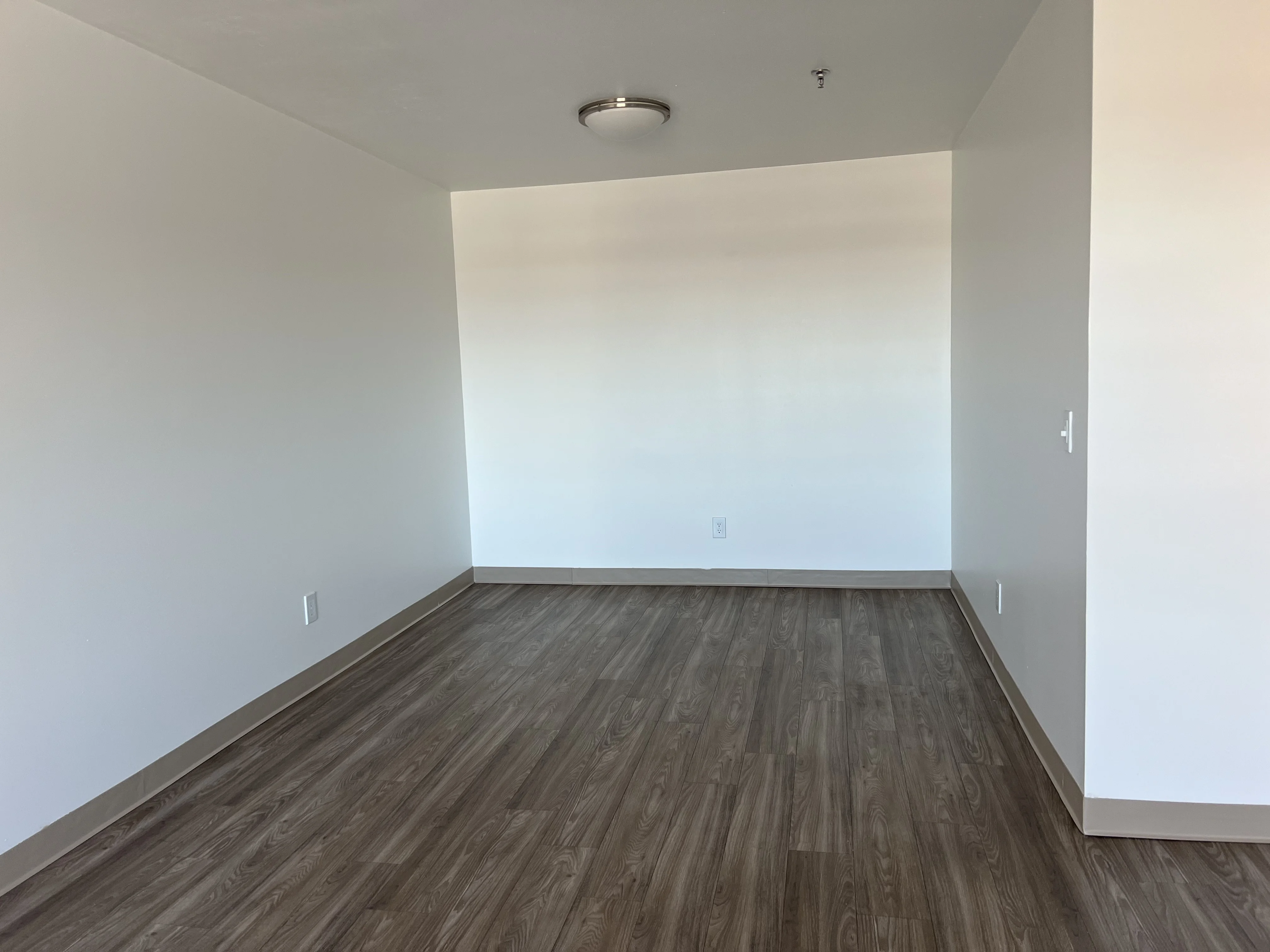 2 bed, 2 bath apartment for rent at 36 Dartmouth St Unit 1201, Malden — photo 4 of 14