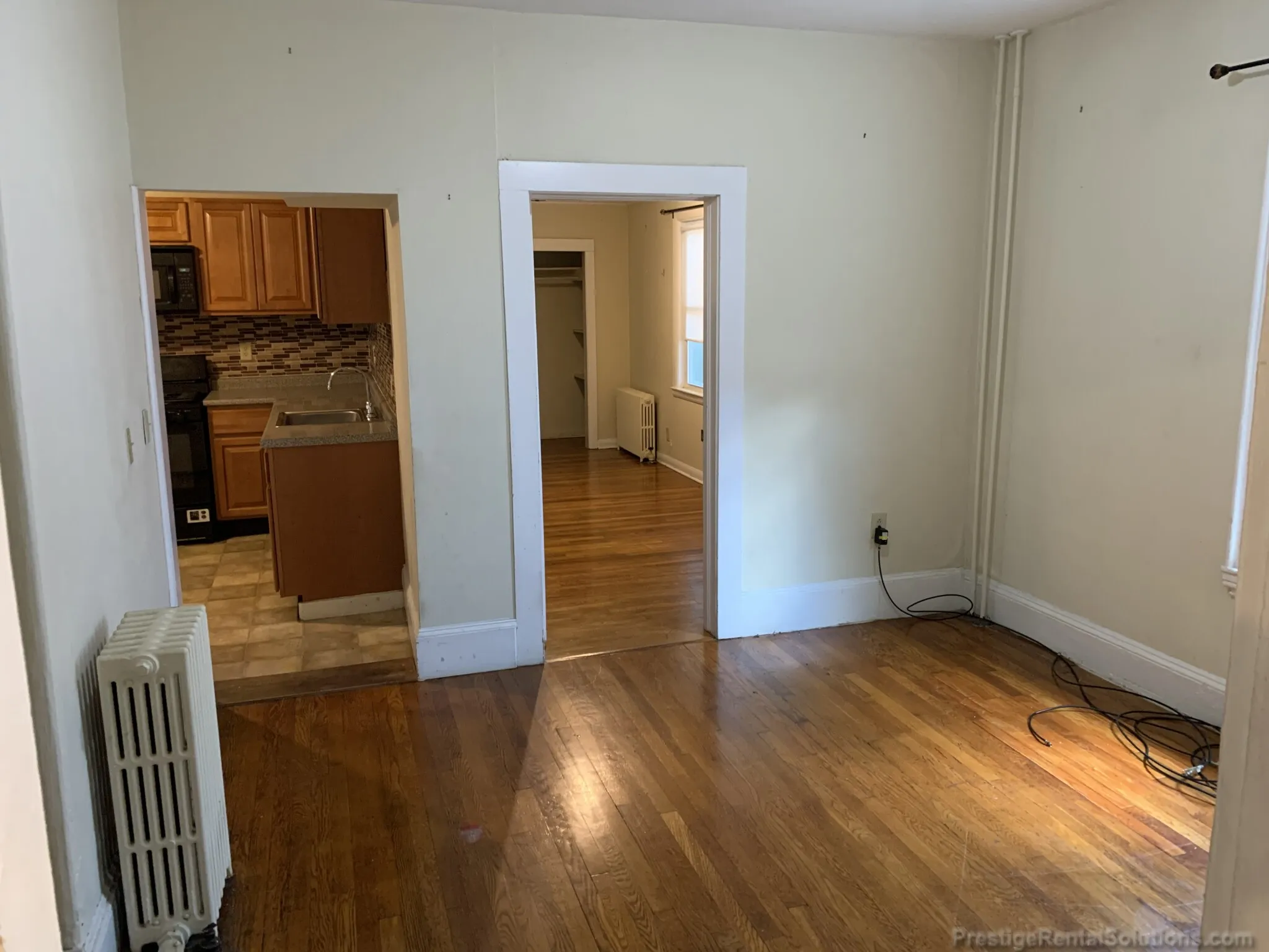 3 bed, 2 bath apartment for rent at 36 Davison St Unit 1, Hyde Park — photo 8 of 20