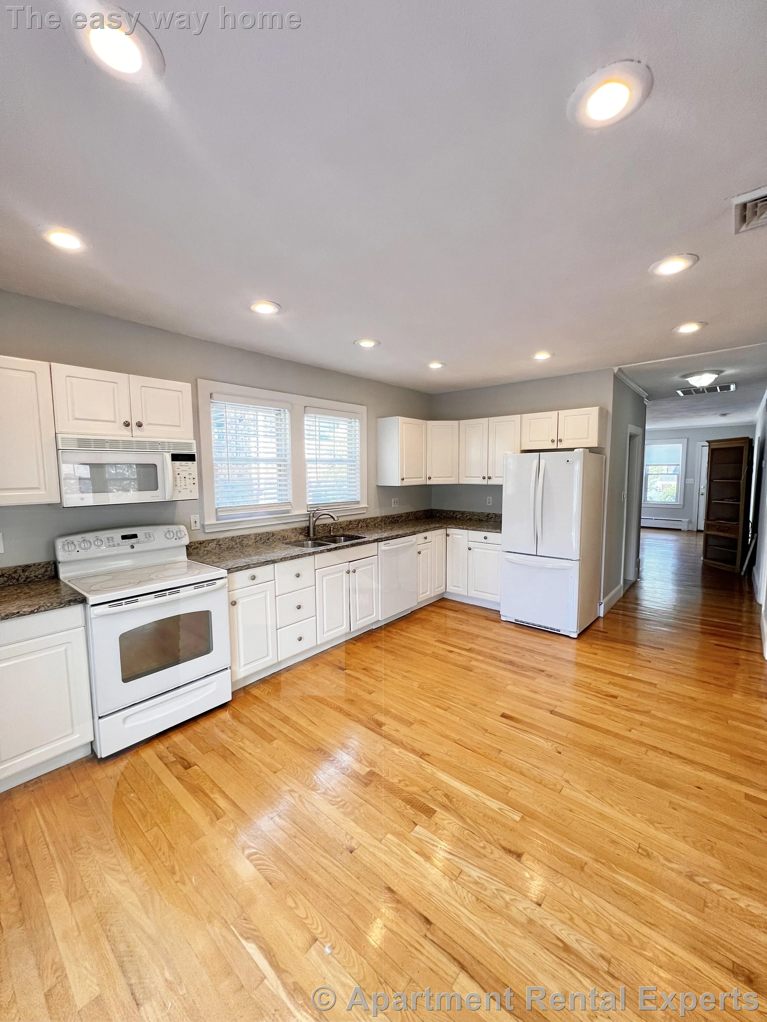 2 bed, 1 bath apartment for rent at 36 Dedham St Unit 1, Revere — photo 4 of 15