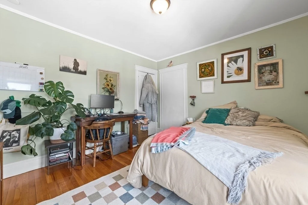 3 bed, 1 bath apartment for rent at 36 Dickinson Rd Unit 36, Brighton — photo 11 of 19