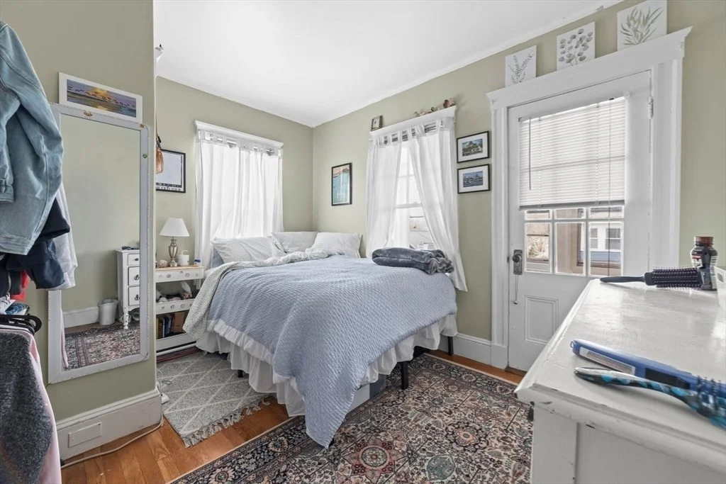 3 bed, 1 bath apartment for rent at 36 Dickinson Rd Unit 36, Brighton — photo 14 of 19