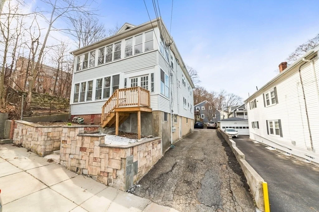 3 bed, 1 bath apartment for rent at 36 Dickinson Rd Unit 36, Brighton — photo 18 of 19
