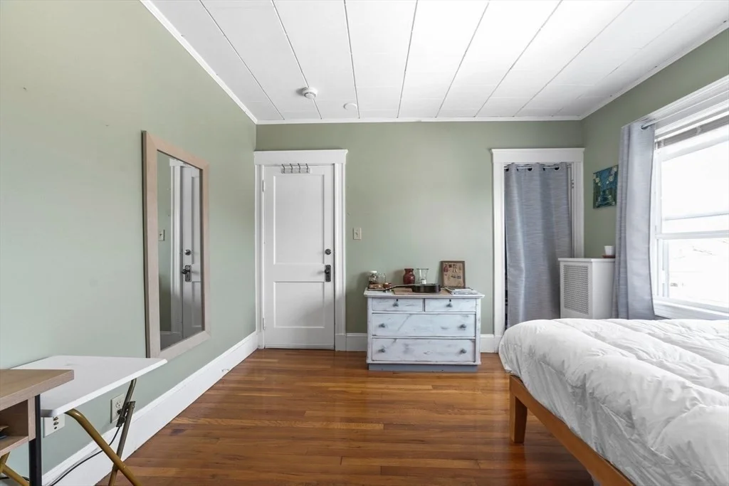 3 bed, 1 bath apartment for rent at 36 Dickinson Rd Unit 36, Brighton — photo 13 of 19