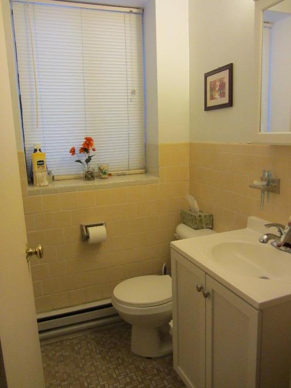 2 bed, 1 bath apartment for rent at 36 Dighton St Unit 1, Brighton — photo 6 of 11