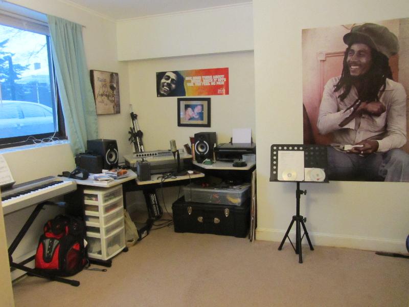 2 bed, 1 bath apartment for rent at 36 Dighton St Unit 1, Brighton — photo 4 of 11