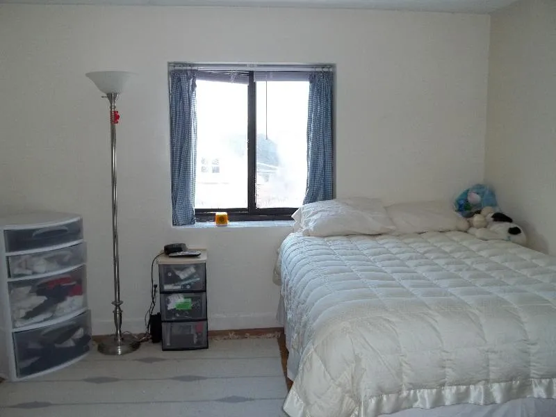 2 bed, 1 bath apartment for rent at 36 Dighton St Unit 15, Brighton — photo 5 of 5