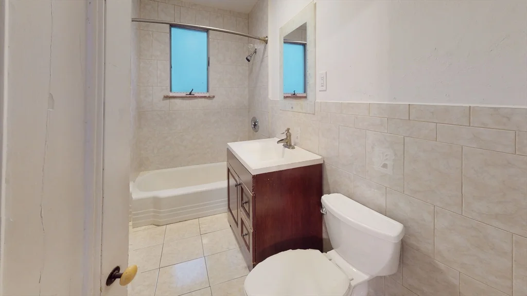 2 bed, 1 bath apartment for rent at 36 Dodge Unit 1, Maplewood — photo 7 of 8