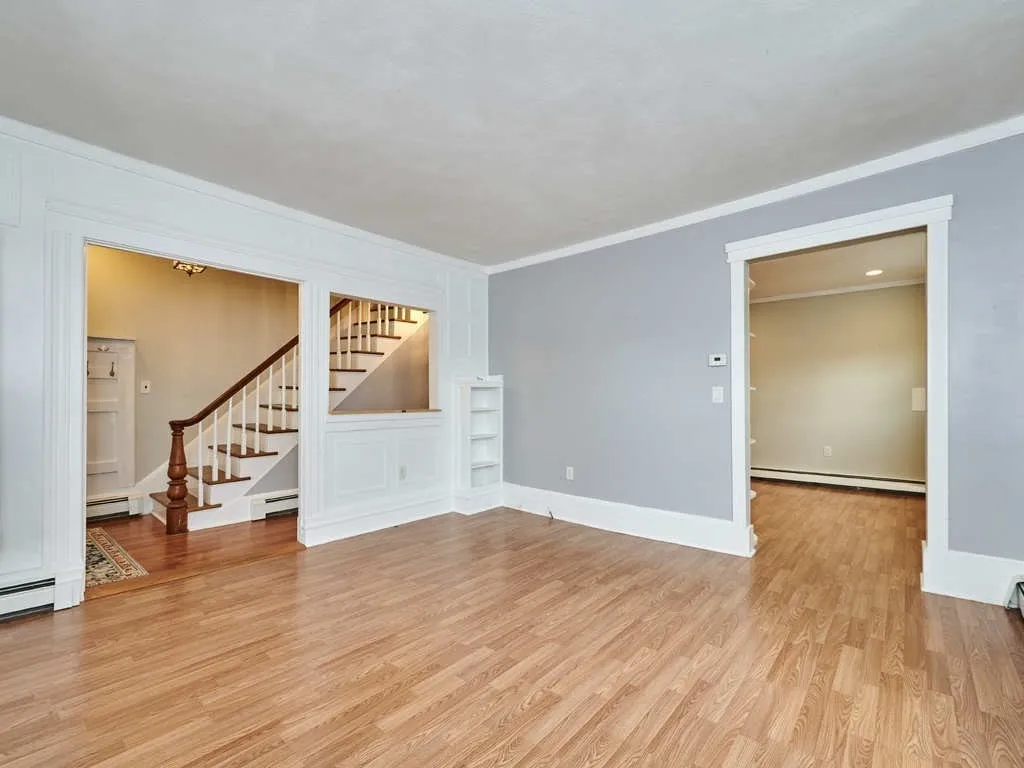 4 bed, 2 bath apartment for rent at 36 E Foster, Melrose — photo 4 of 21