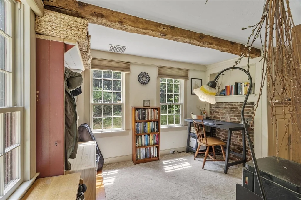 2 bed, 2 bath apartment for rent at 36 East St, Hingham — photo 14 of 35
