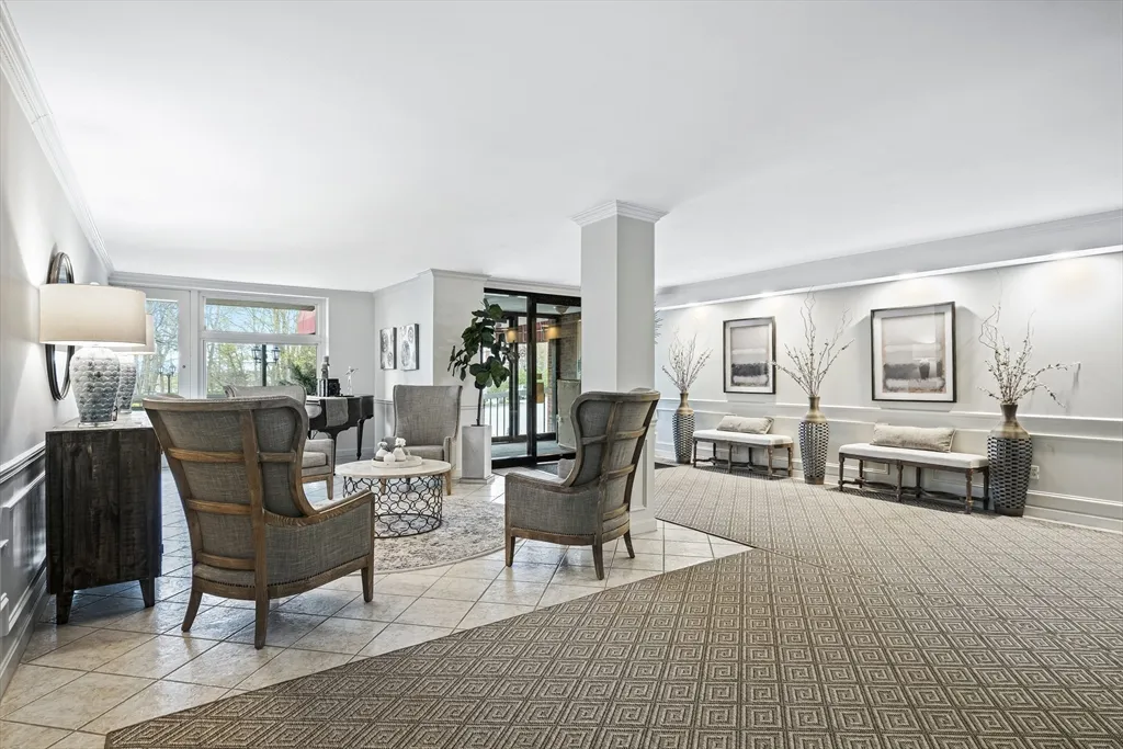 2 bed, 2 bath apartment for rent at 36 Eliot St Unit 11, Jamaica Plain — photo 11 of 12