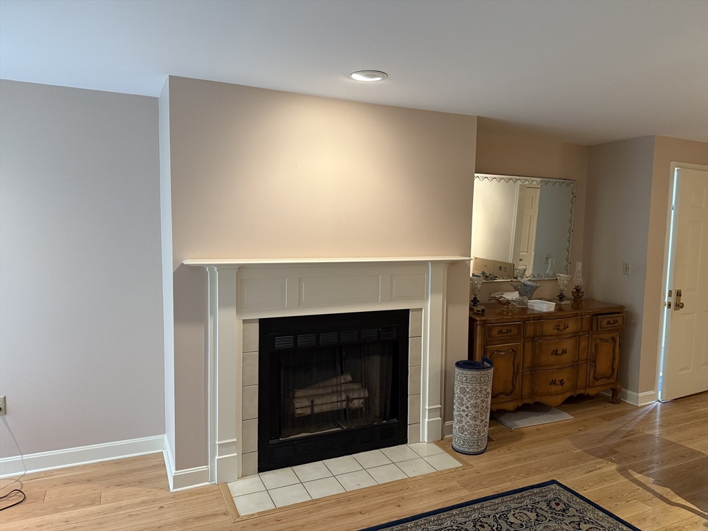 2 bed, 1.5 bath apartment for rent at 36 Essex Green Ln Unit B, Peabody — photo 2 of 8