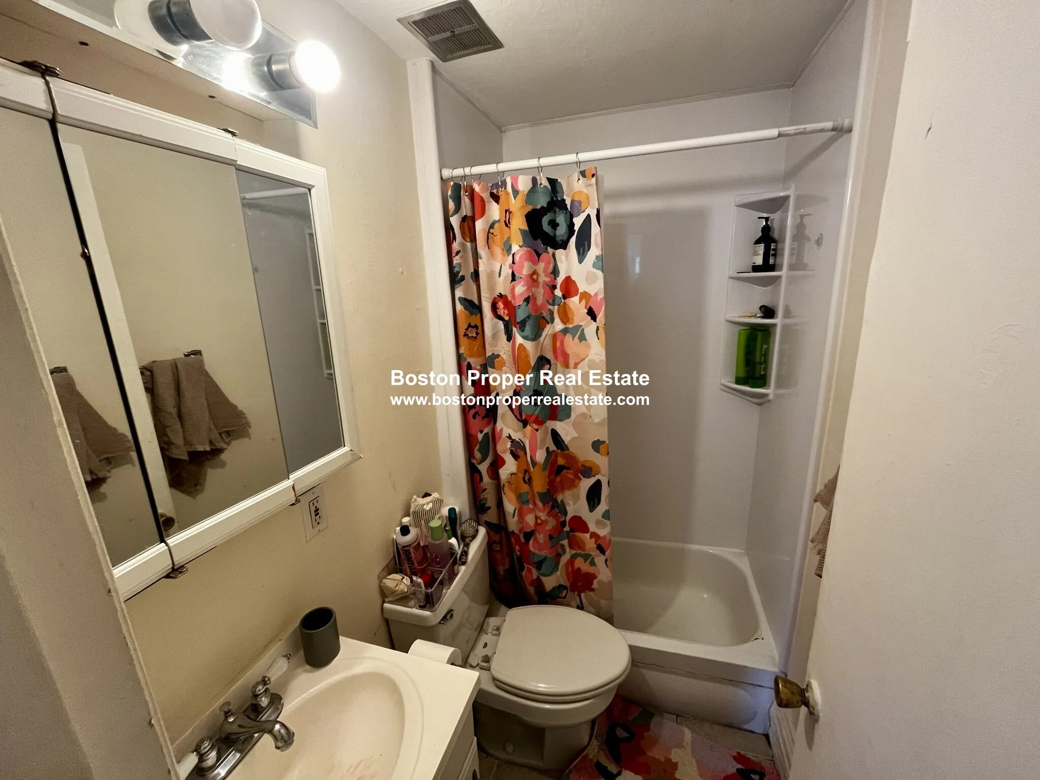 1 bed, 1 bath apartment for rent at 36 Fairfield St Unit 6, Back Bay — photo 3 of 10