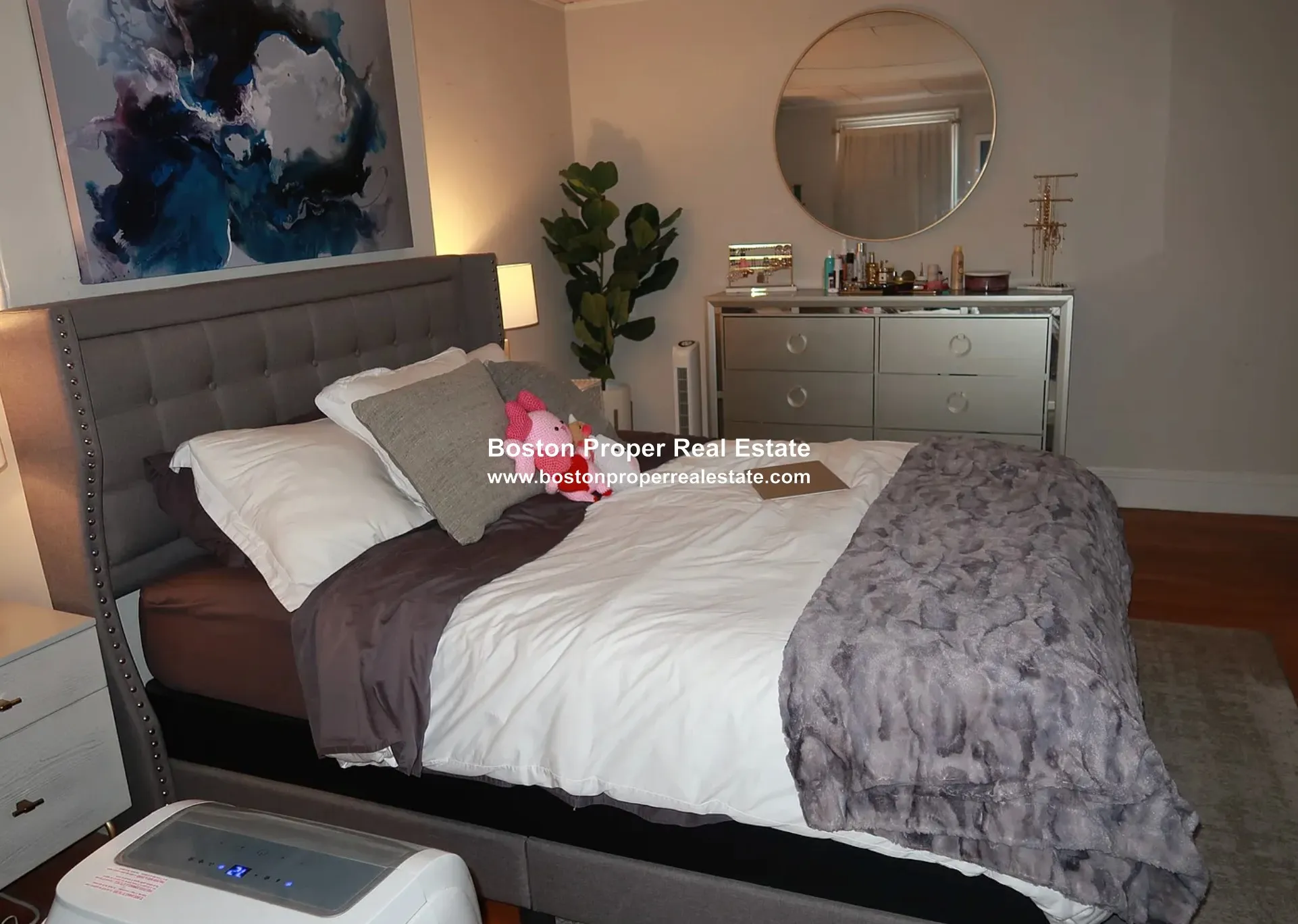 3 bed, 1 bath apartment for rent at 36 Fairfield St Unit 8, Back Bay — photo 8 of 15