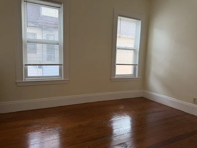 3 bed, 1 bath apartment for rent at 36 Fairmount Unit 2, Dorchester — photo 8 of 16