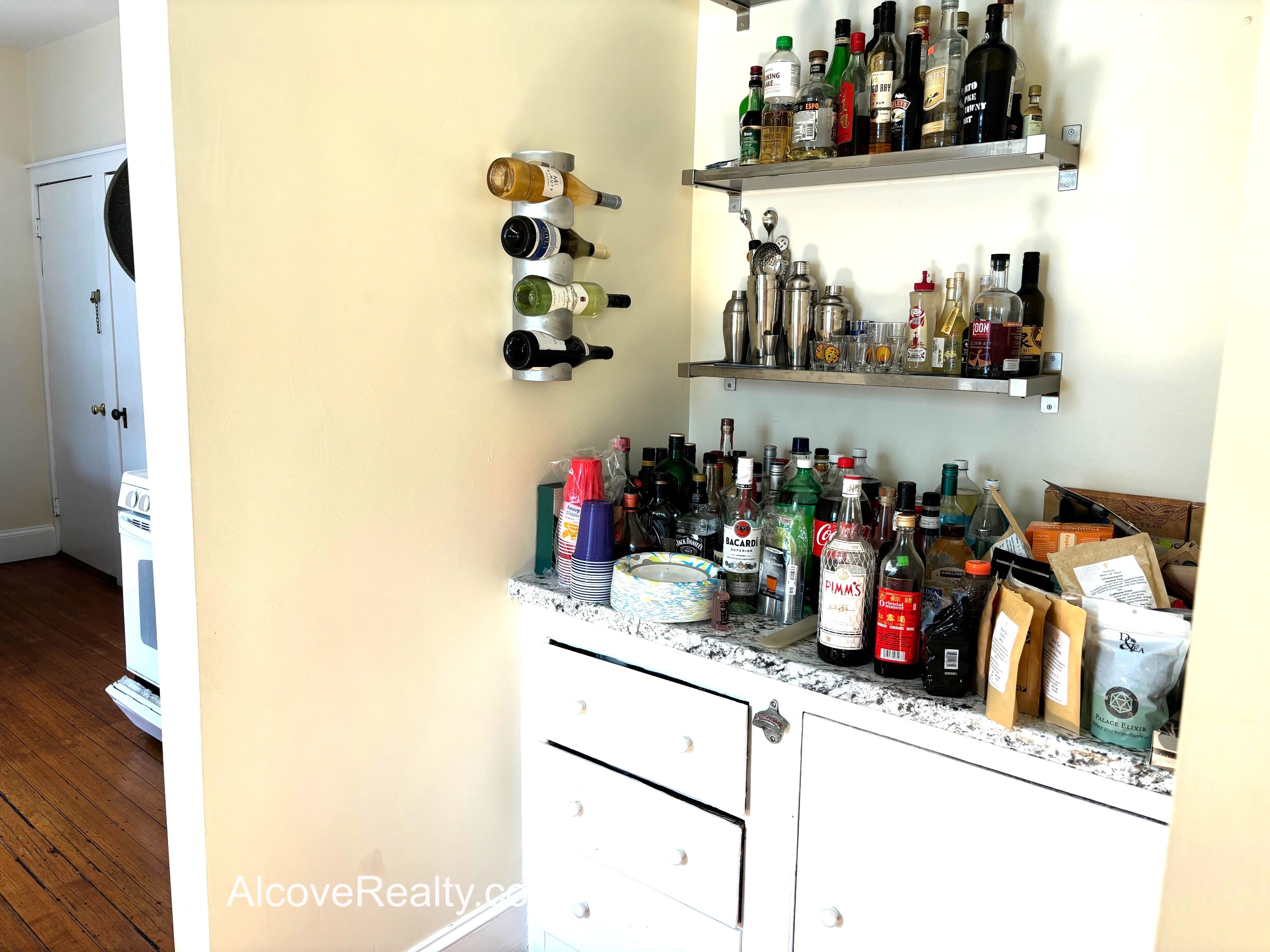 4 bed, 2 bath apartment for rent at 36 Foskett St Unit 2, Powder House Square — photo 7 of 16