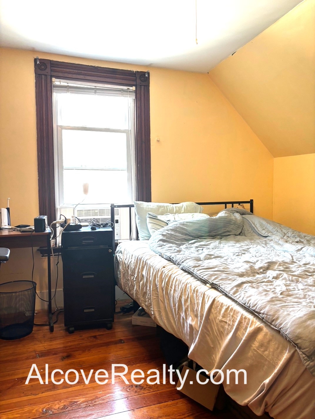 4 bed, 2 bath apartment for rent at 36 Foskett St Unit 2, Powder House Square — photo 11 of 16