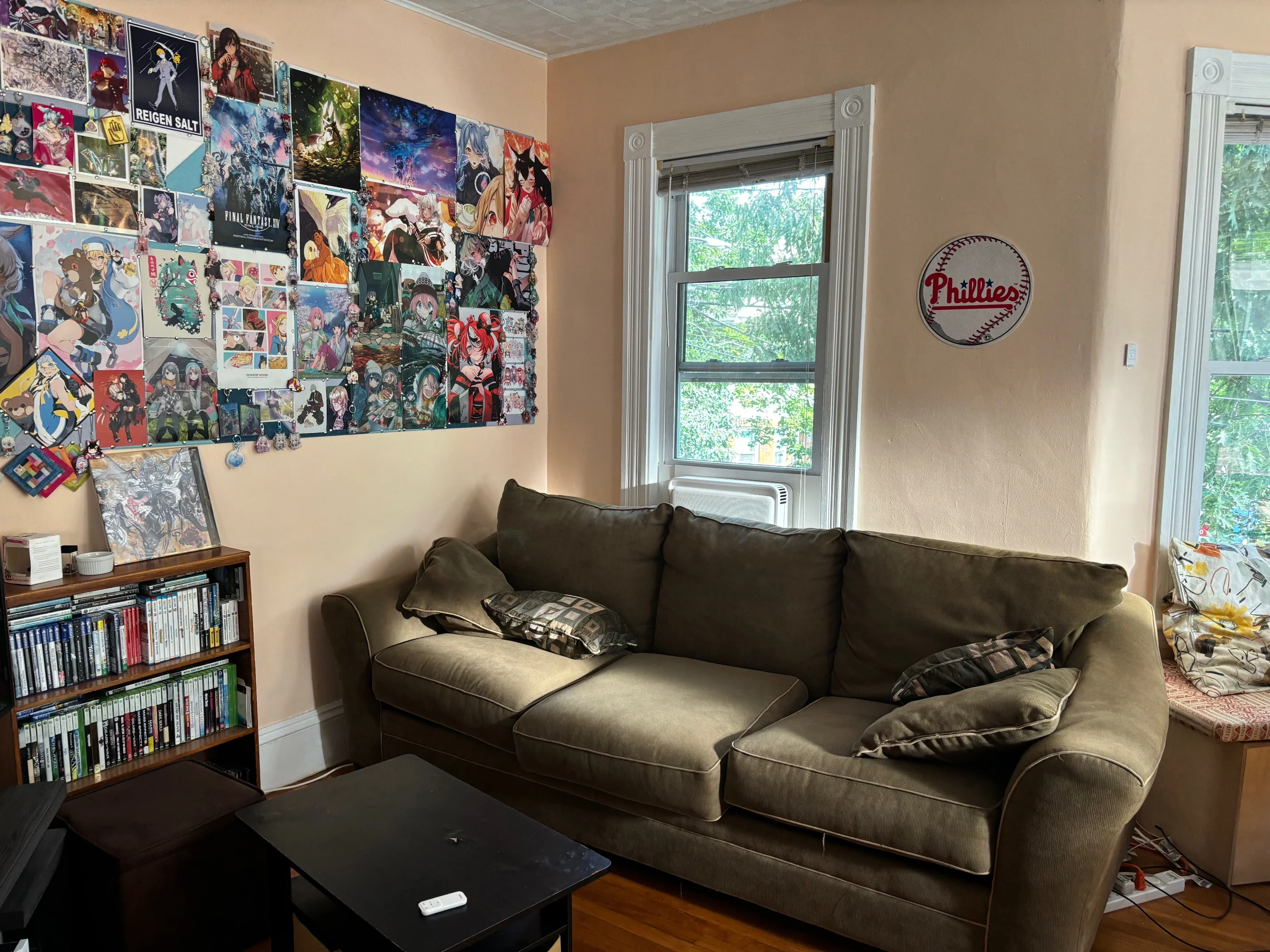 4 bed, 2 bath apartment for rent at 36 Foskett St Unit 2a, Powder House Square — photo 3 of 33