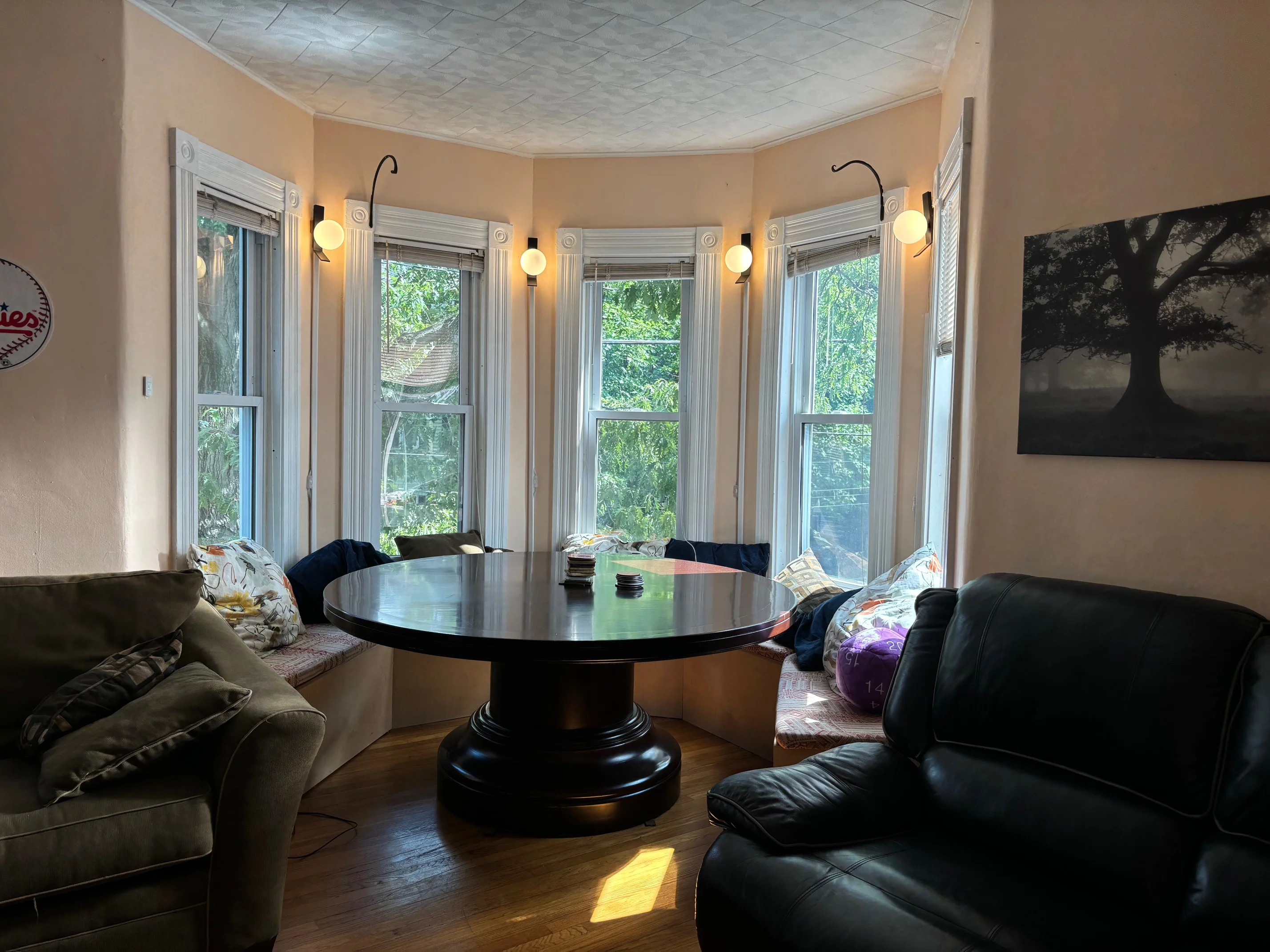 4 bed, 2 bath apartment for rent at 36 Foskett St Unit 2a, Powder House Square — photo 2 of 33