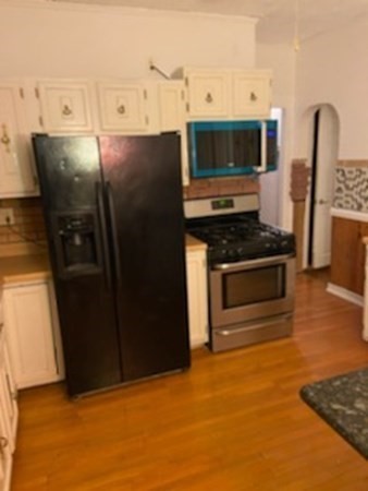 3 bed, 1 bath apartment for rent at 36 Gardena St Unit 2, Brighton — photo 5 of 7