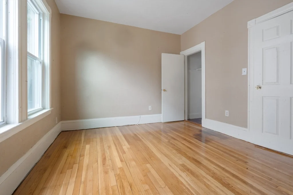4 bed, 1 bath apartment for rent at 36 Georgia St Unit 2, Boston — photo 8 of 9