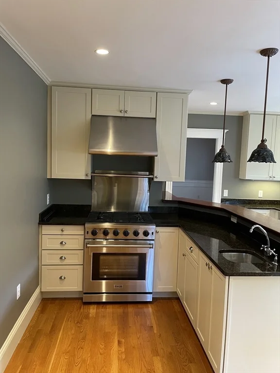 2 bed, 1 bath apartment for rent at 36 Gerald Rd Unit 2, Brighton — photo 8 of 17
