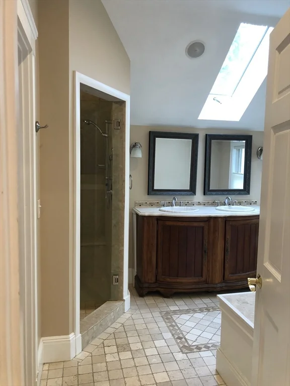 1 bed, 1 bath apartment for rent at 36 Gerald Rd Unit 3, Brighton — photo 15 of 21