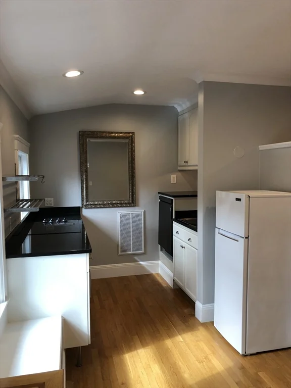 1 bed, 1 bath apartment for rent at 36 Gerald Rd Unit 3, Brighton — photo 13 of 21