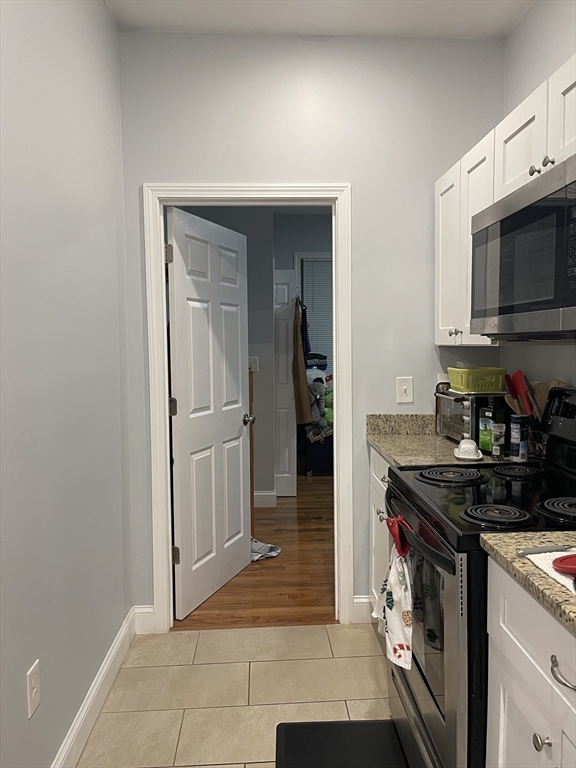 3 bed, 3 bath apartment for rent at 36 Gordon Unit 1, Waltham — photo 6 of 13
