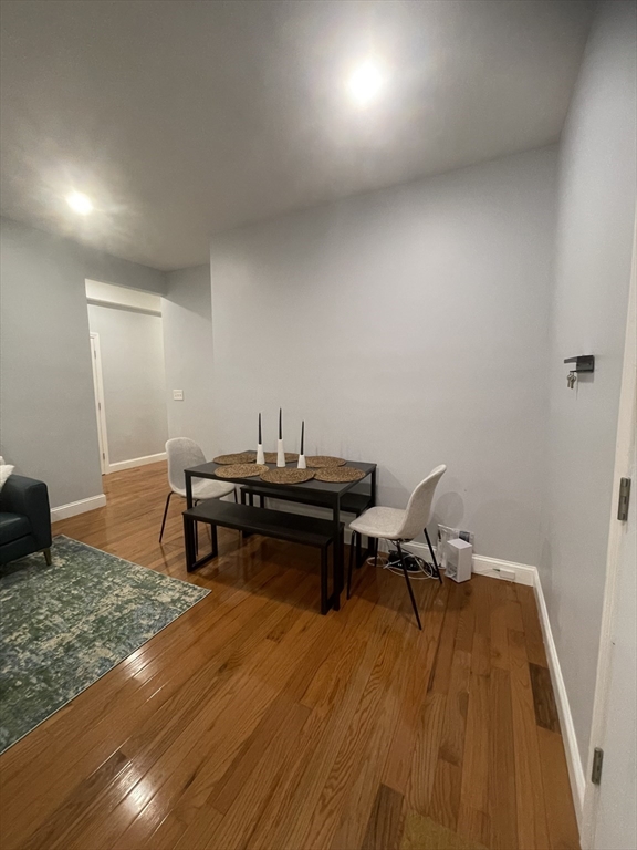 3 bed, 3 bath apartment for rent at 36 Gordon Unit 1, Waltham — photo 10 of 13