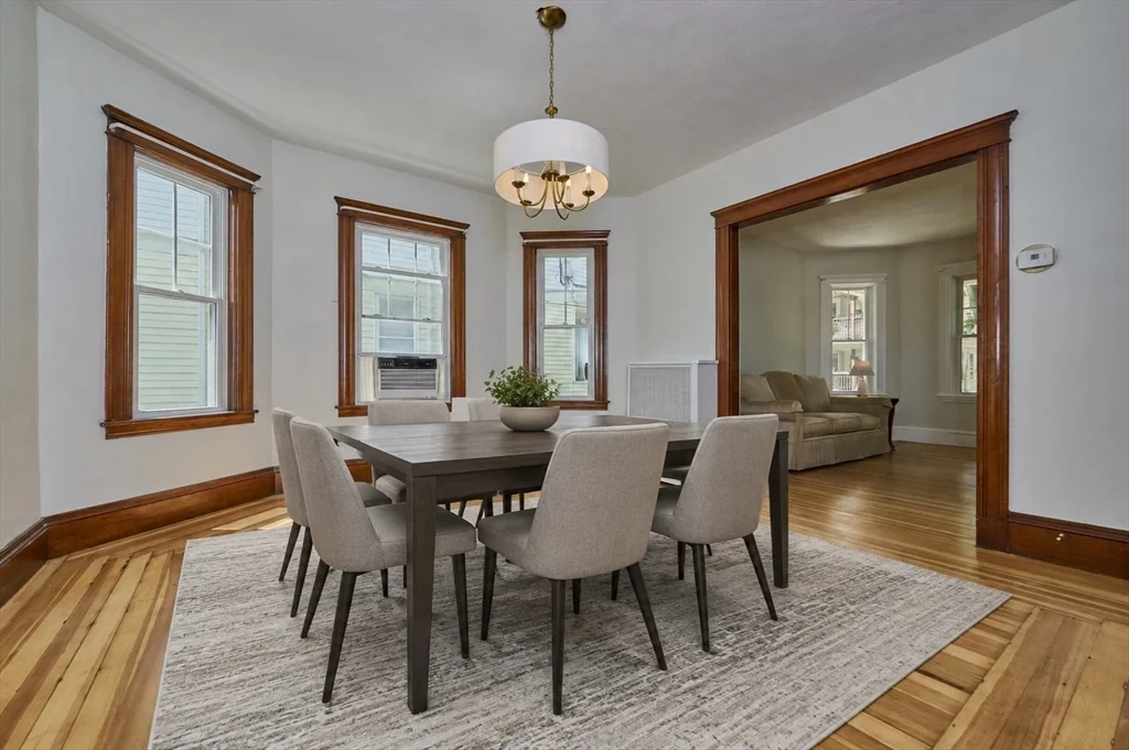 2 bed, 1 bath apartment for rent at 36 Granville Rd Unit 1, West Cambridge — photo 6 of 17