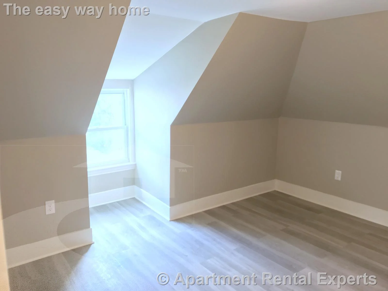 3 bed, 1 bath apartment for rent at 36 Greenville St Unit 2, Union Square — photo 14 of 18
