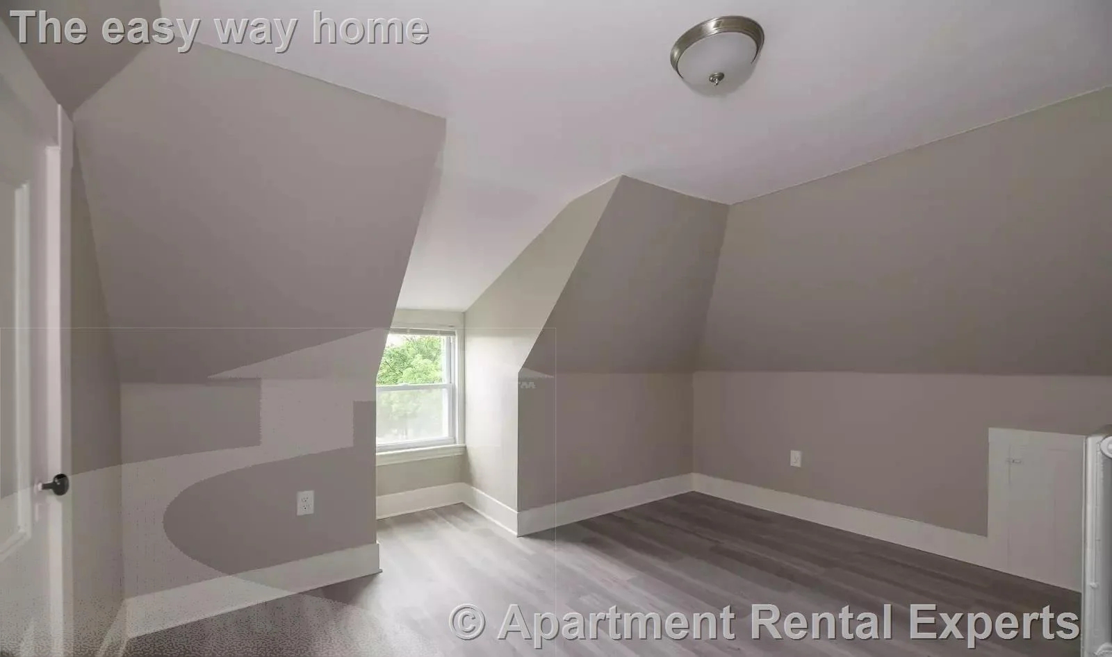 3 bed, 1 bath apartment for rent at 36 Greenville St Unit 2, Union Square — photo 3 of 18