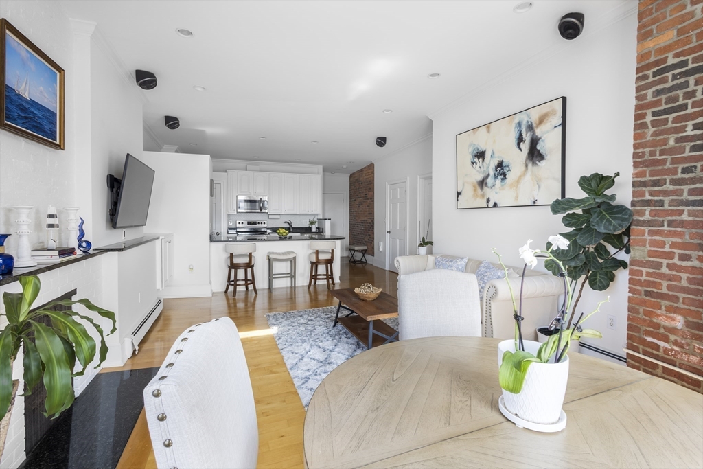 2 bed, 1 bath apartment for rent at 36 Hancock St Unit 7A, Beacon Hill — photo 12 of 36