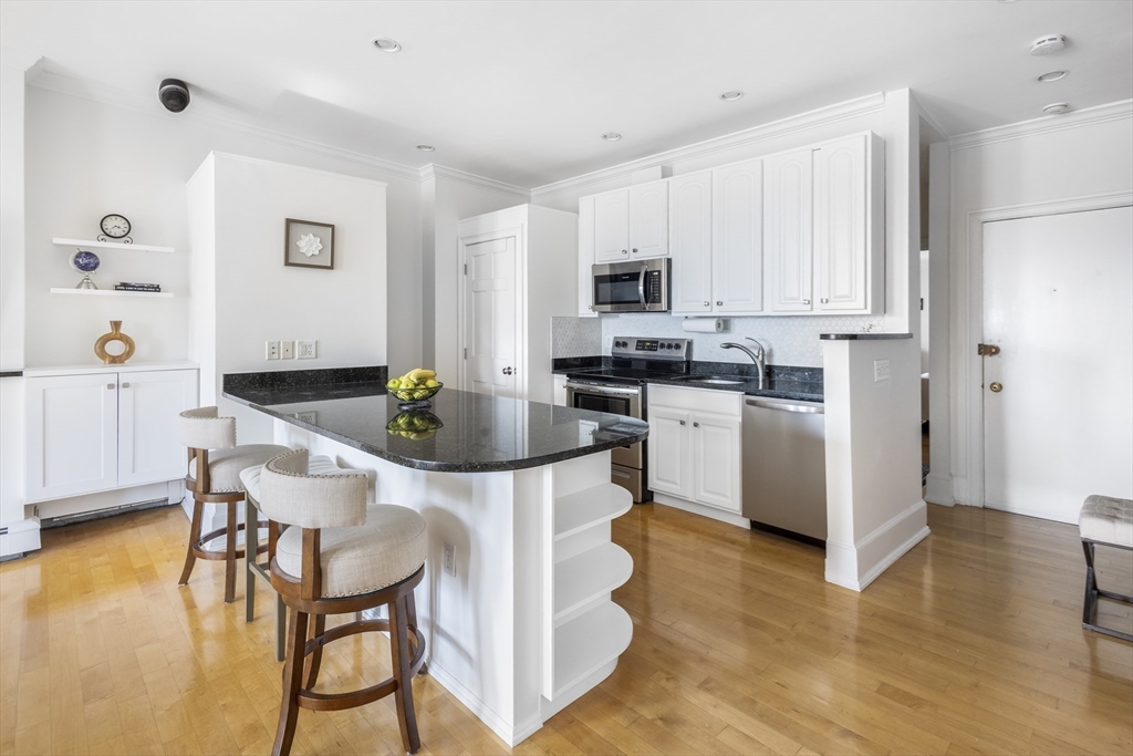 2 bed, 1 bath apartment for rent at 36 Hancock St Unit 7A, Beacon Hill — photo 16 of 36
