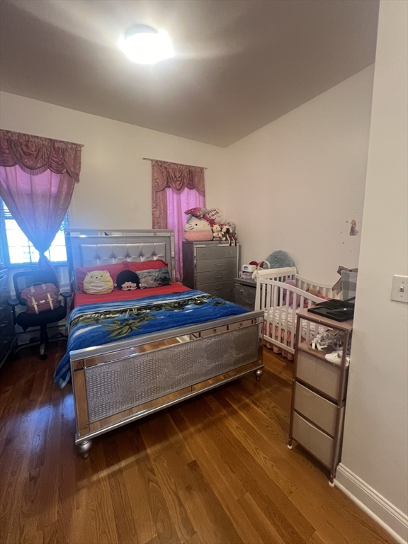 1 bed, 1 bath apartment for rent at 36 Hawthorne St Unit 8, Chelsea