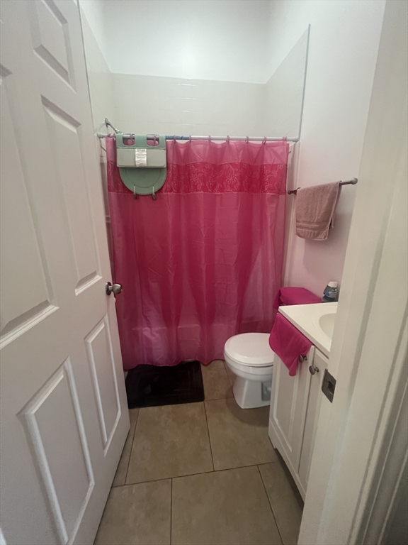 1 bed, 1 bath apartment for rent at 36 Hawthorne St Unit 2, Chelsea — photo 2 of 5